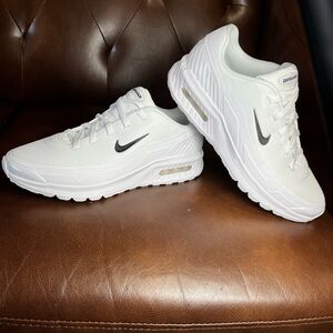 Men’s Nike Air Max Bia size 9.5 like new